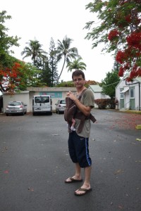 Zoé, JP et quelques gouttes de pluie
