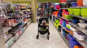 Zoé fait ses courses