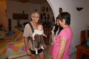 Avec Grand-Papa, Belle-Grand-Maman (ça devient compliqué là) et ma "demi tante ?"