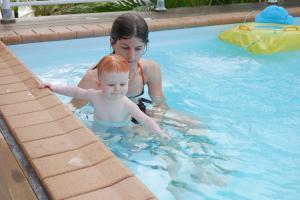 Piscine avec Maman
