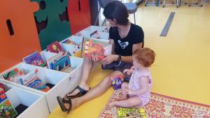 Lecture avec maman