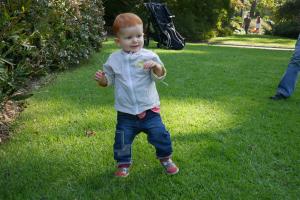 Je me dégourdis les pieds dans les jardins