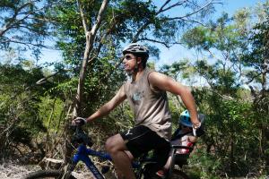 Papa m'embête même quand je fais du sport