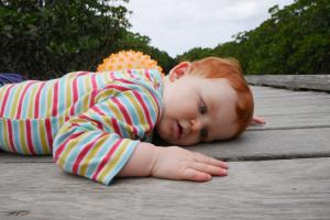 J'écoute le sol (comme les indiens) 