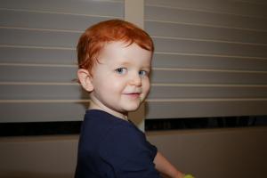 Après midi pluvieux, vélo dans le couloir !