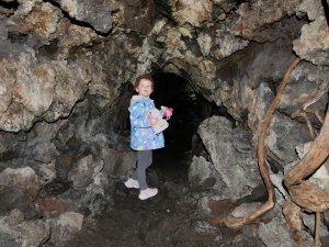 Rangitoto island - visite d'une grotte